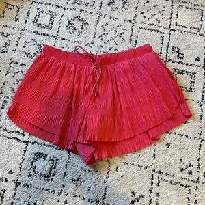 FREE PEOPLE MOVEMENT raspberry acordian running shorts
